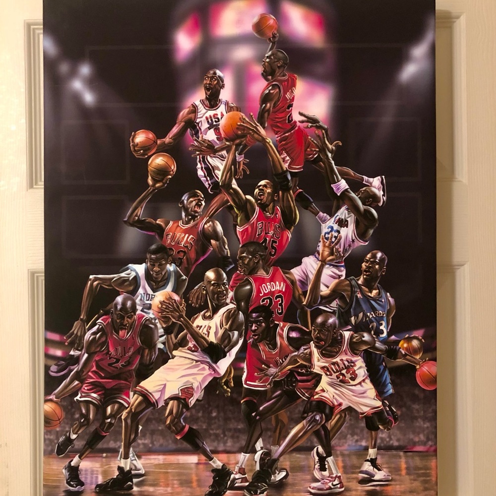 Michael Jordan And The Bulls Canvas Print - Picture 1 of 5